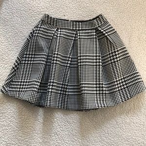 Black and white mini skirt
